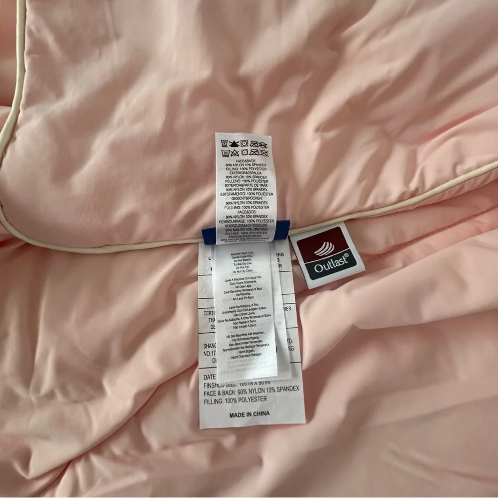 Dream Valley Outlast King Cooling Comforter, NASA Grade Peach Blush